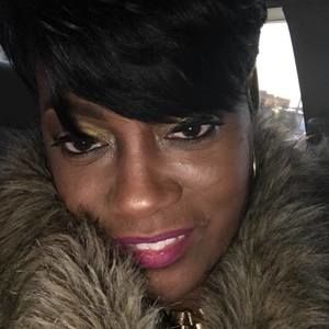 Meet your Posher, Janie